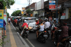 A traffic jam in Ubud center.